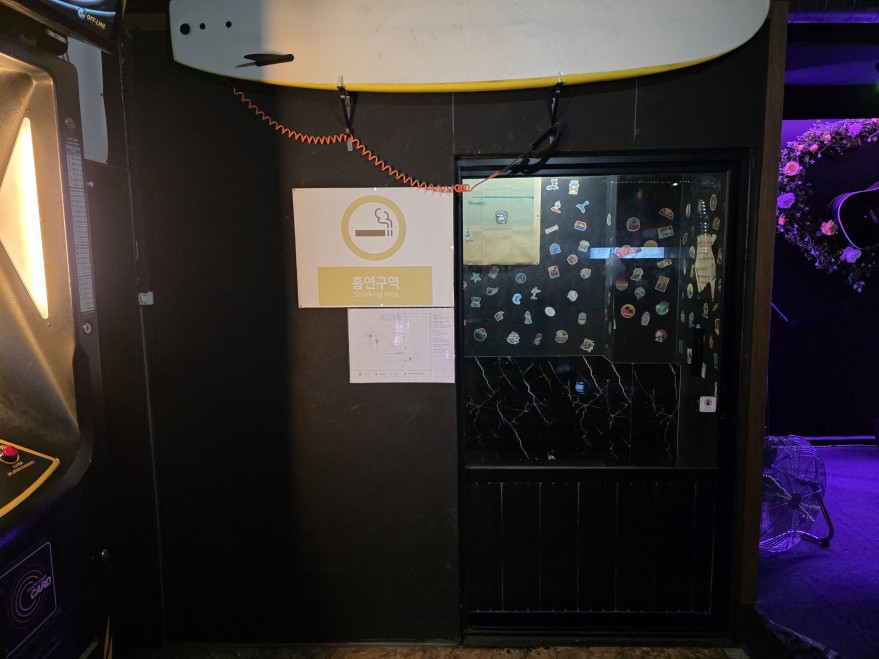 ec1fa5008a1f5bf8e259413122adaeb9_1760450